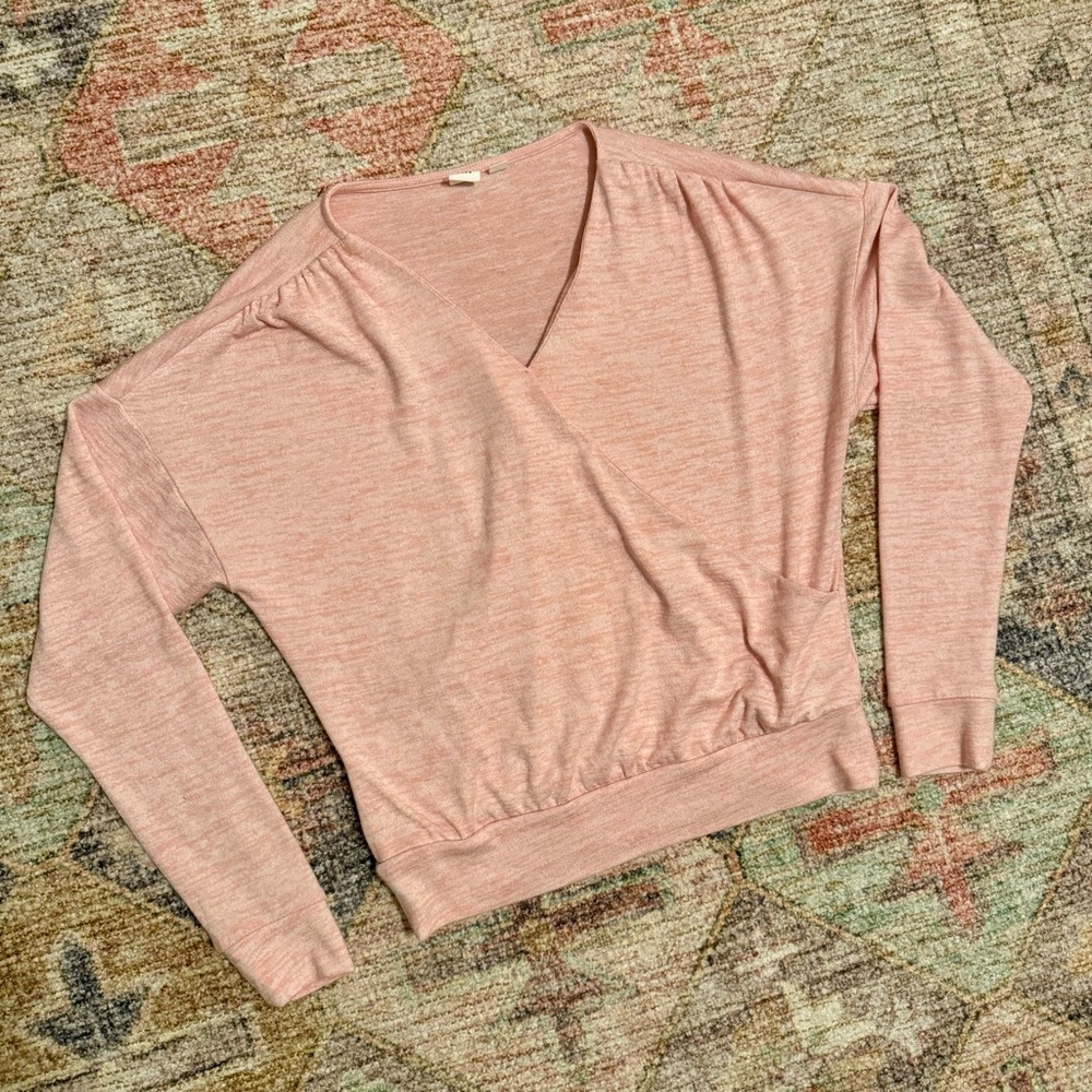 Gap Long Sleeve Softspun Wrap Front Top Heathered Pink